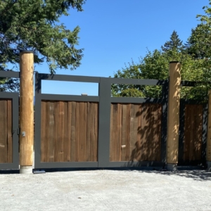 Wood & Steel Double Swing Gate